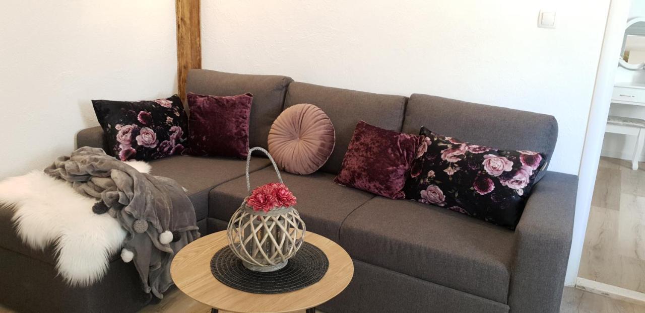 Apartment Marko Сень Екстер'єр фото